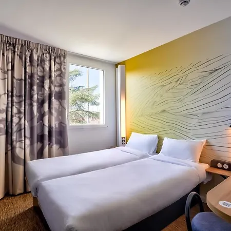 Paris Otel Créteil