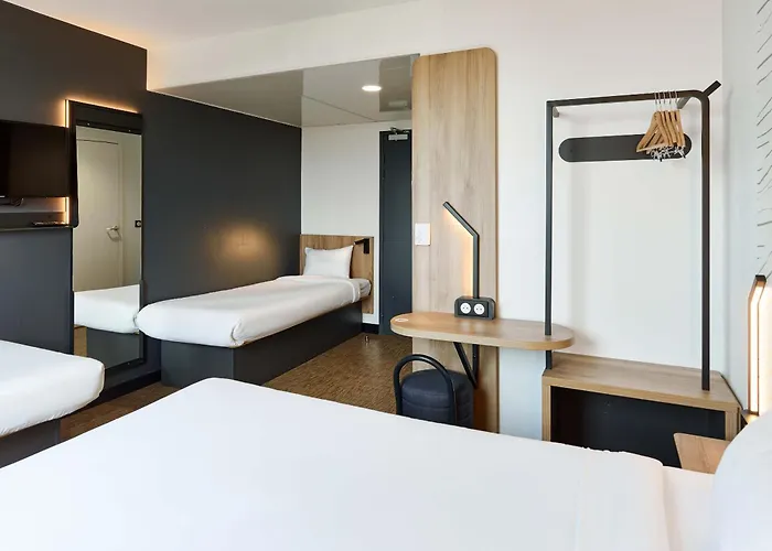 Paris 3* 克雷泰伊